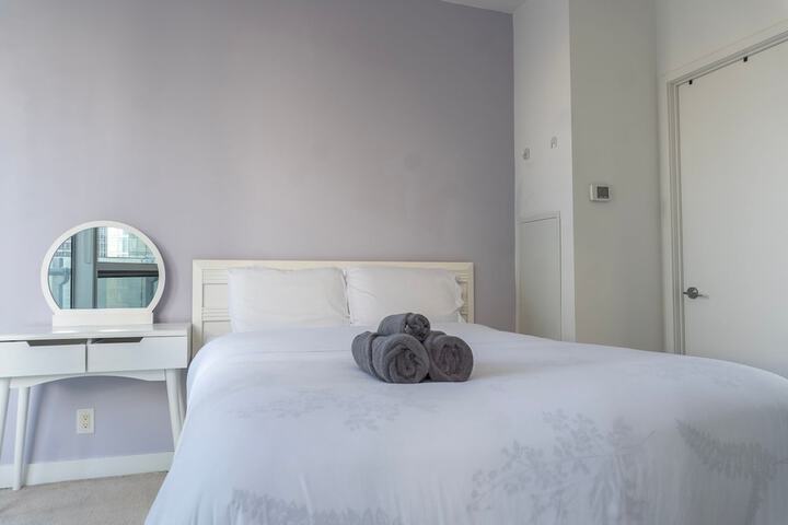 Room 21 of 354