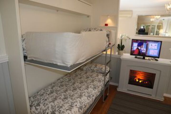 Room 16 of 55