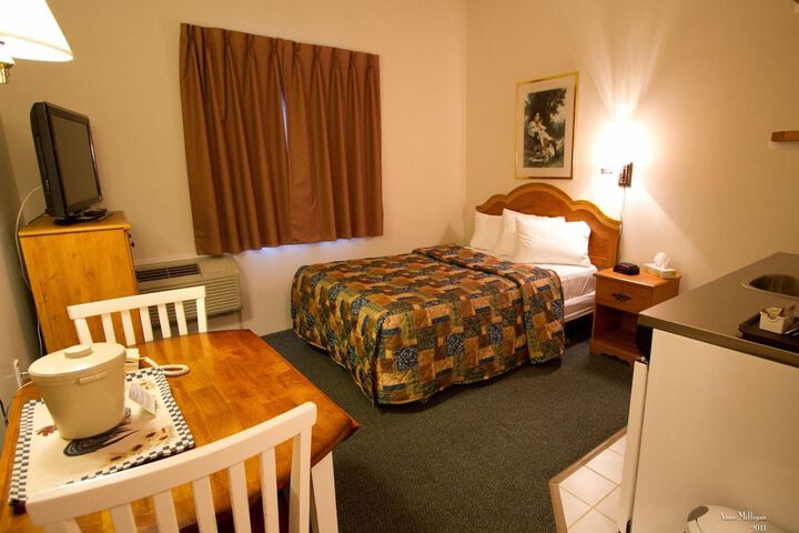 Room 14 of 43