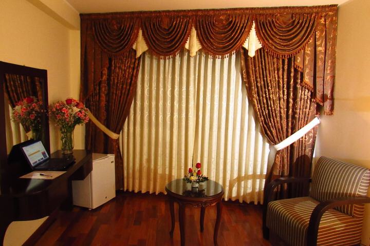 Room 8 of 24