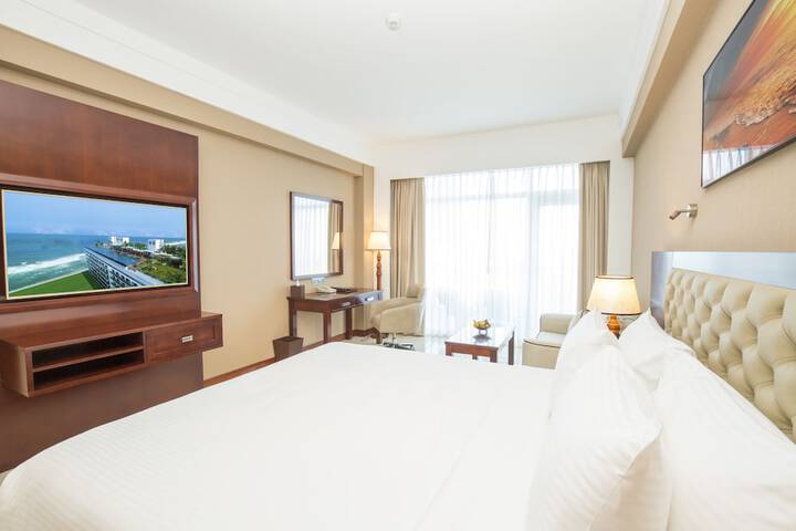 Room 10 of 89