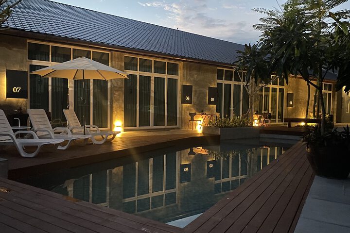 Pool 110 of 120