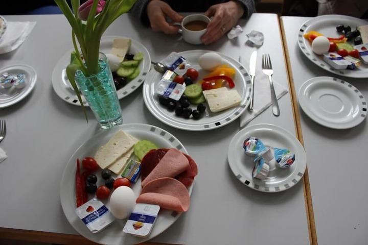 Breakfast/Coffee Service 83 of 105