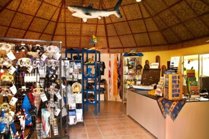 Gift Shop 25 of 46