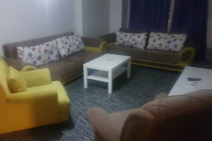 Room 7 of 18