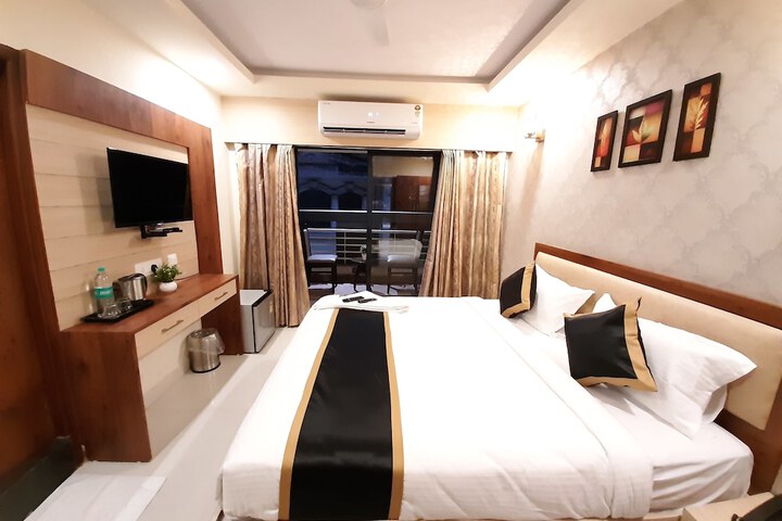 Room 8 of 72