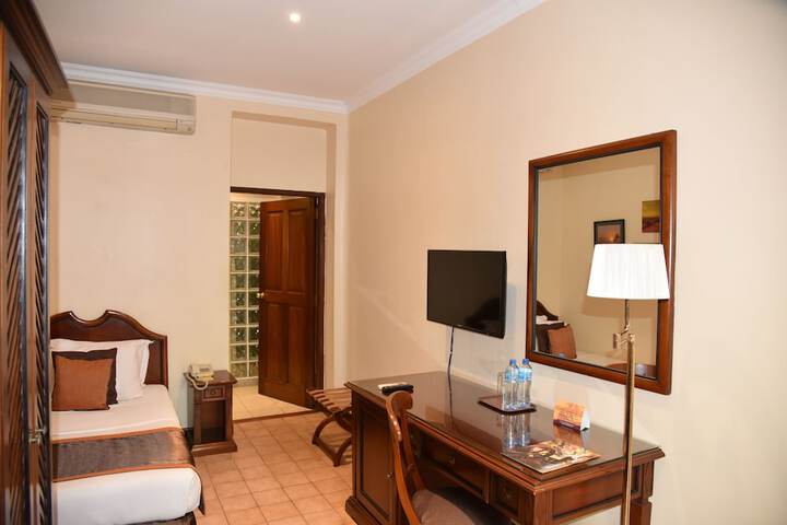 Room 21 of 55
