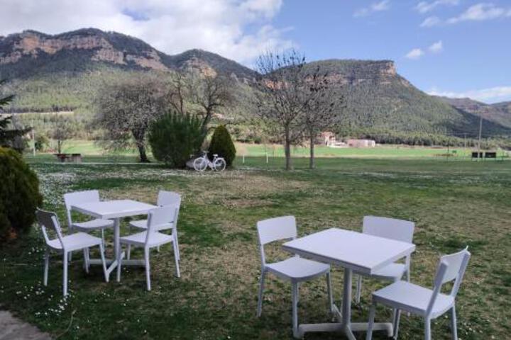 HOTEL RESTAURANT - LA GOULE BENEZE
