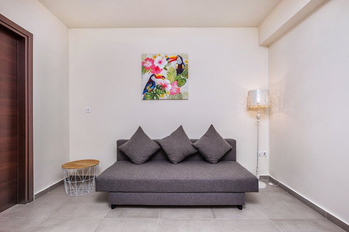 Room 25 of 72
