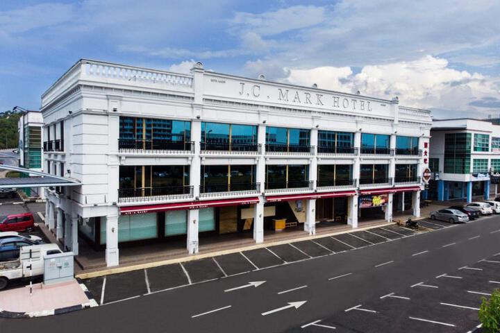 JC Mark Hotel