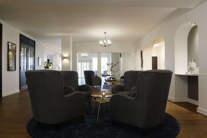 Hotel Interior 4 of 66