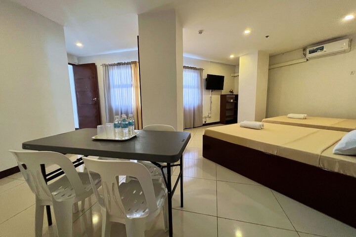 Room 37 of 84