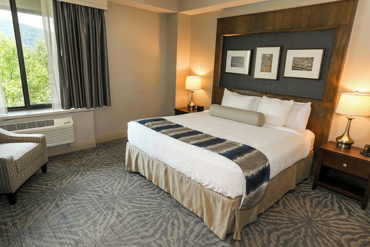 Room 28 of 113