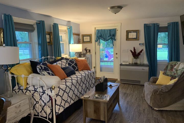 Room 12 of 101