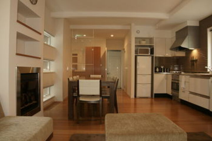 Room 10 of 35