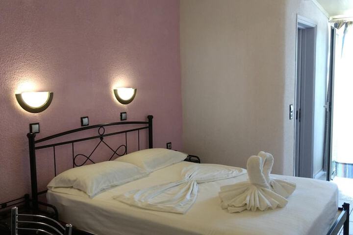 Room 20 of 52