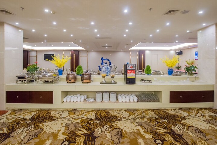 Hotel Interior 13 of 64