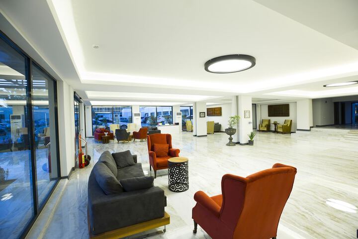 Hotel Interior 4 of 58