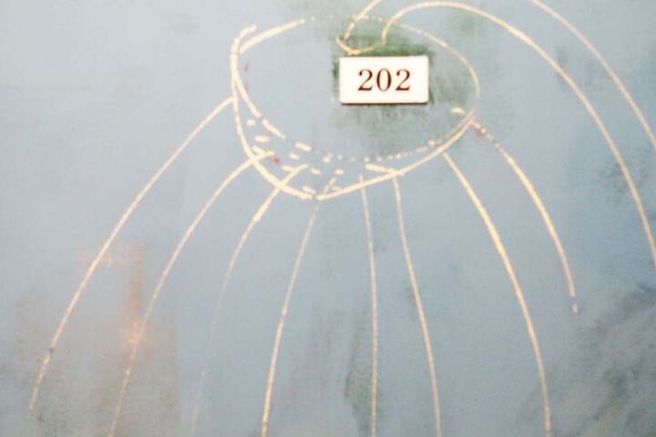 Room 12 of 67