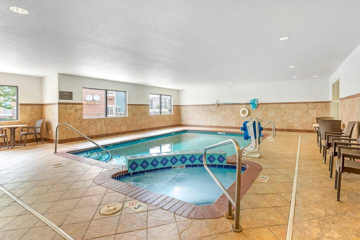 Pool image of Comfort Suites Longmont