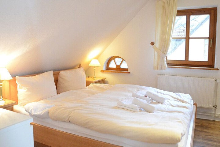Room 7 of 39