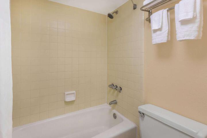 Photo 38