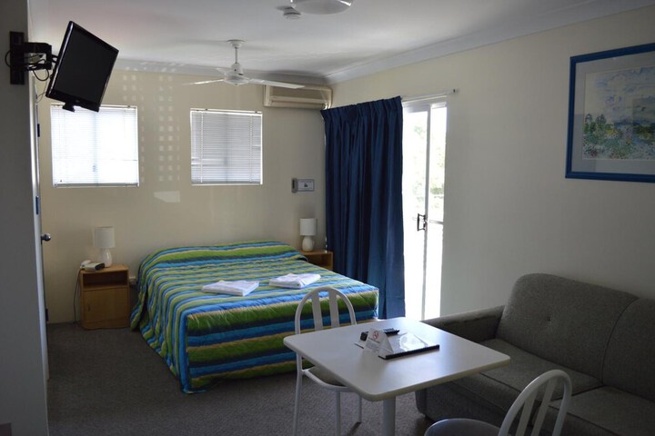 Room 5 of 31