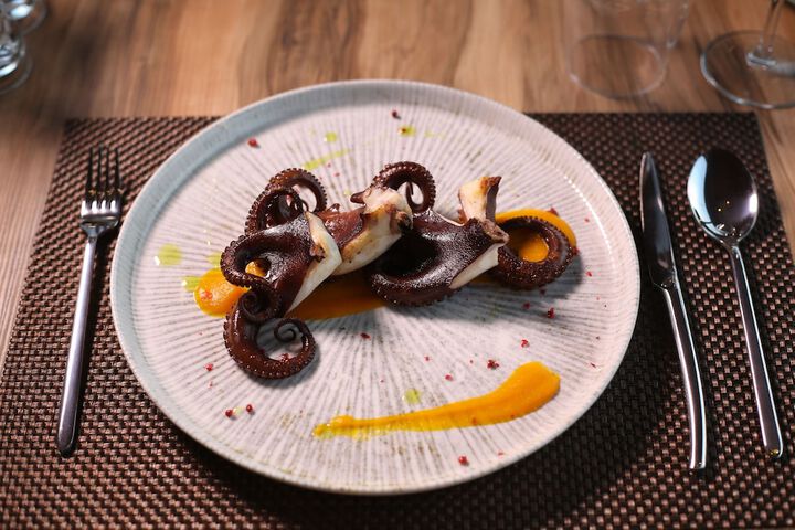 Dining 196 of 218