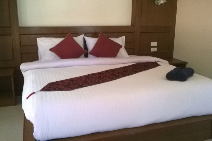 Room 2 of 54