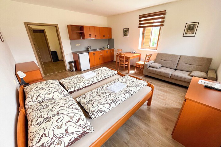 Room 3 of 50