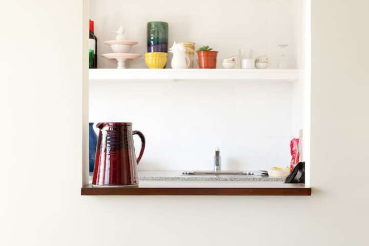 Room 10 of 28