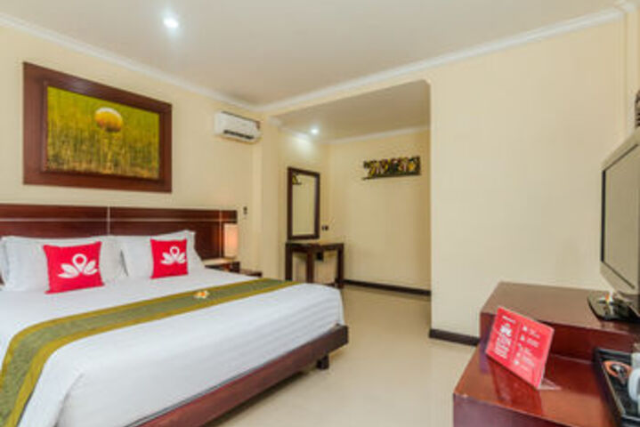 Room 10 of 23