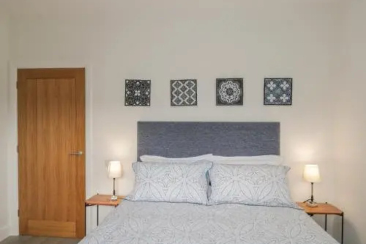 Room 3 of 19