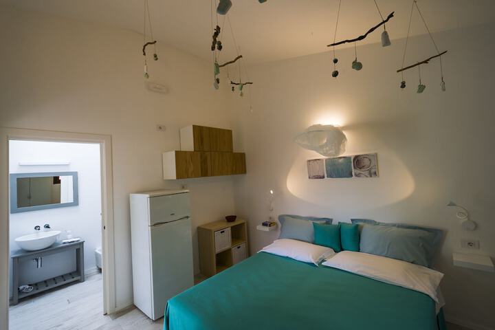 Room 19 of 74