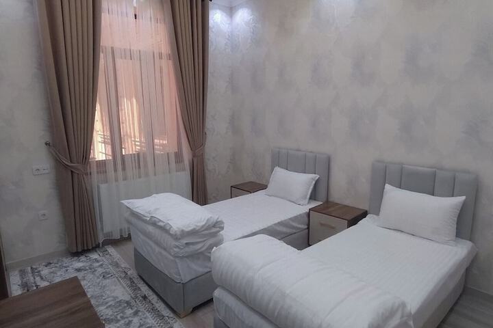 Room 7 of 72