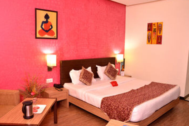 Room 10 of 22