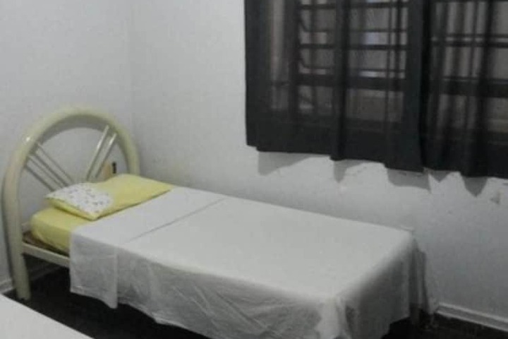 Room 14 of 28