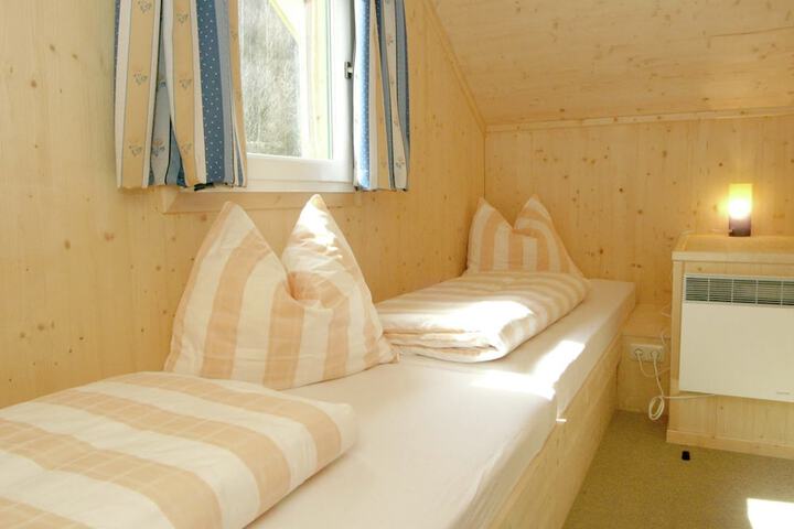 Room 2 of 24
