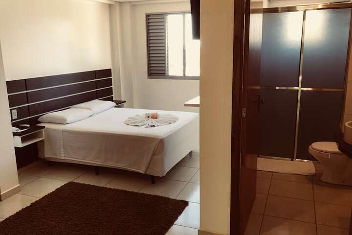 Room 3 of 17