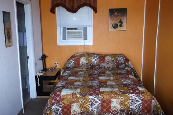Room 14 of 47