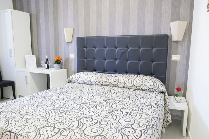 Room 22 of 31