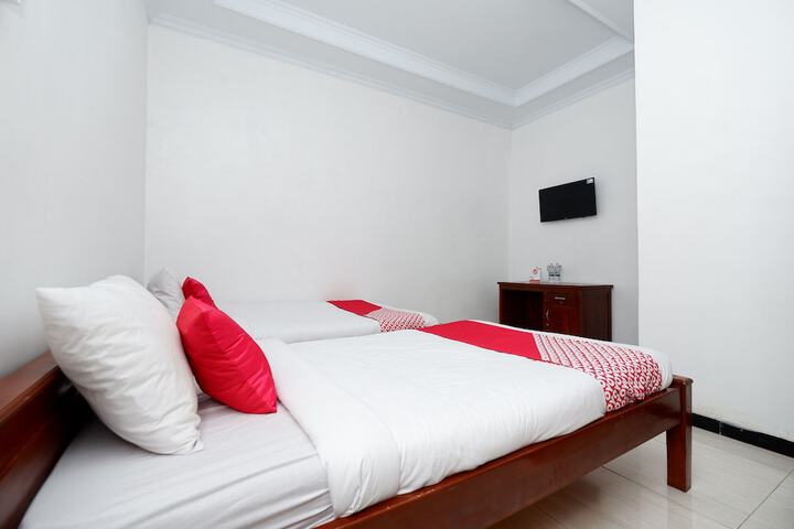 Room 14 of 35