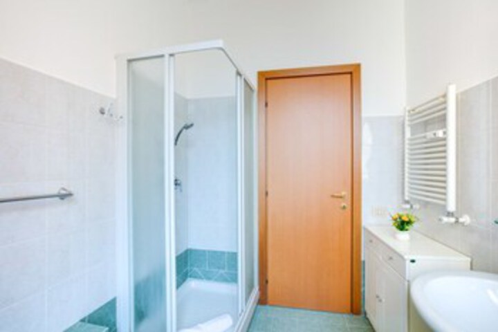 Room 3 of 14
