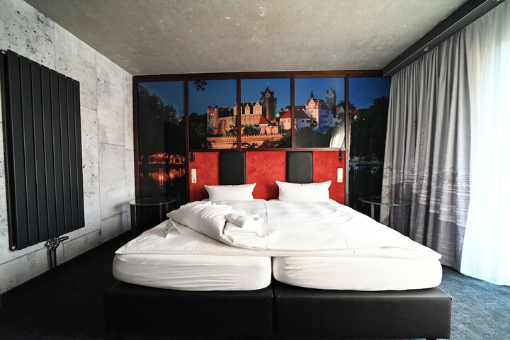 Room 22 of 138