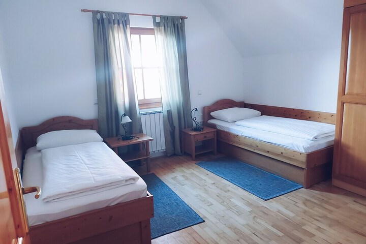 Room 21 of 188