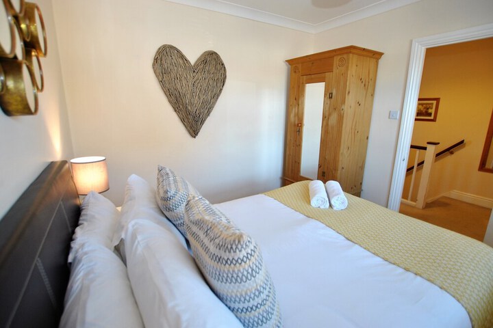 Room 5 of 21