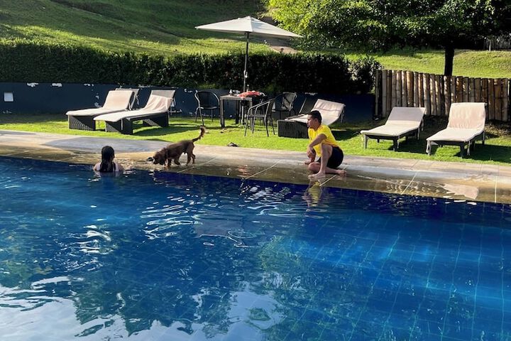 Pool 18 of 26