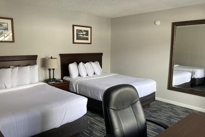 Room 10 of 61
