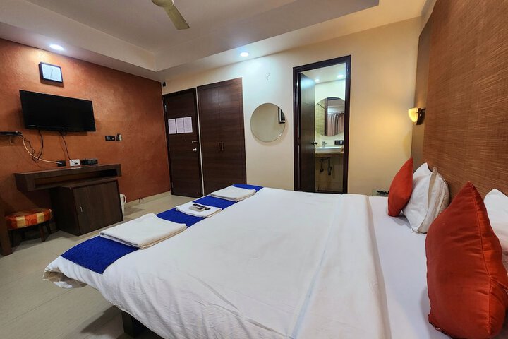 Room 48 of 111