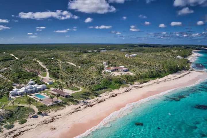 La Bougainvillea Hotel and Villas